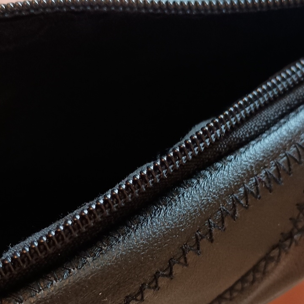 Black Vegan Leather Waist Bag / Fanny Pack - Casual Hands-Free Carry - Picture 3 of 6